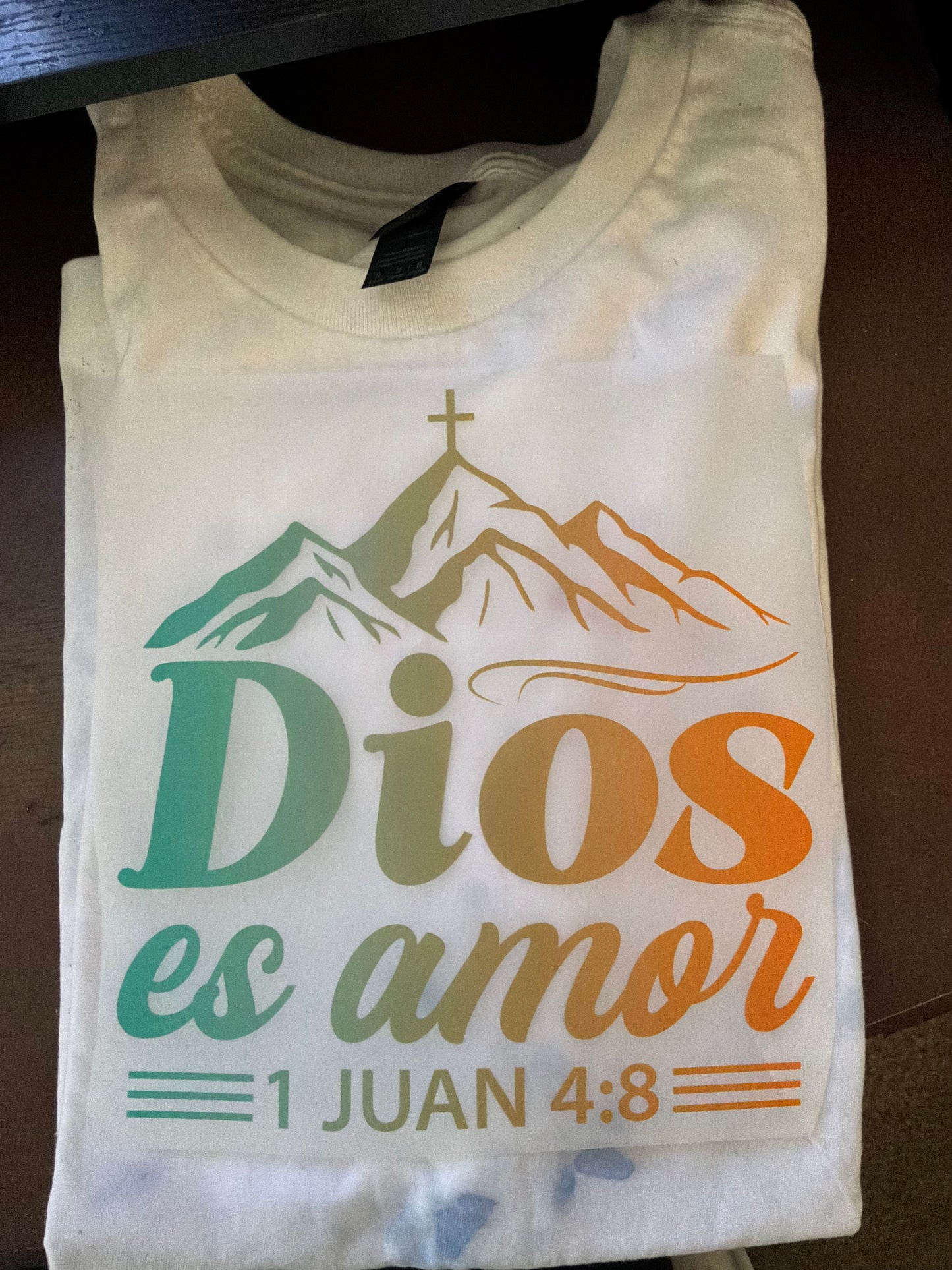 Dios es amor 1 Juan 4:8